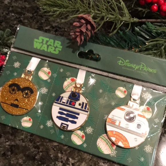 Star Wars Other - NWT Star Wars Christmas tree ornament pins